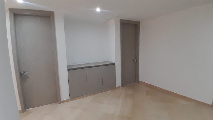 Apartamento de 5 alcobas en arriendo en Villa Country, Barranquilla, 350 m² · foto 18 de 20