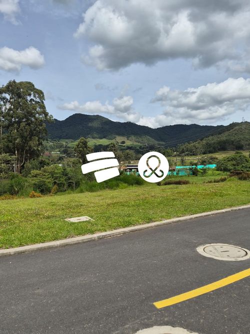 Lote en venta en El Tambo, La Ceja, 1754 m² · foto 4 de 7