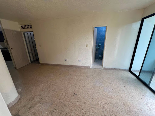 4BR Apartment in Viviendas del Sur (68 m²) - 4