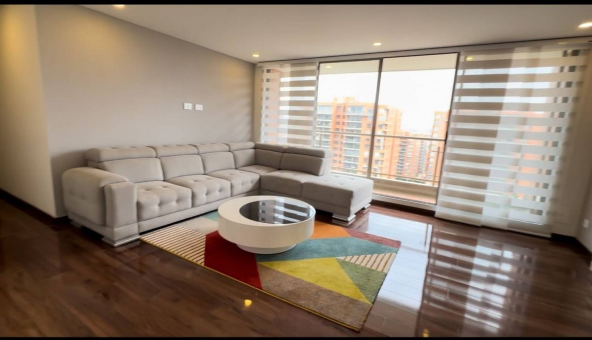 Apartamento en venta en Colina Campestre, Bogotá · foto 3 de 24