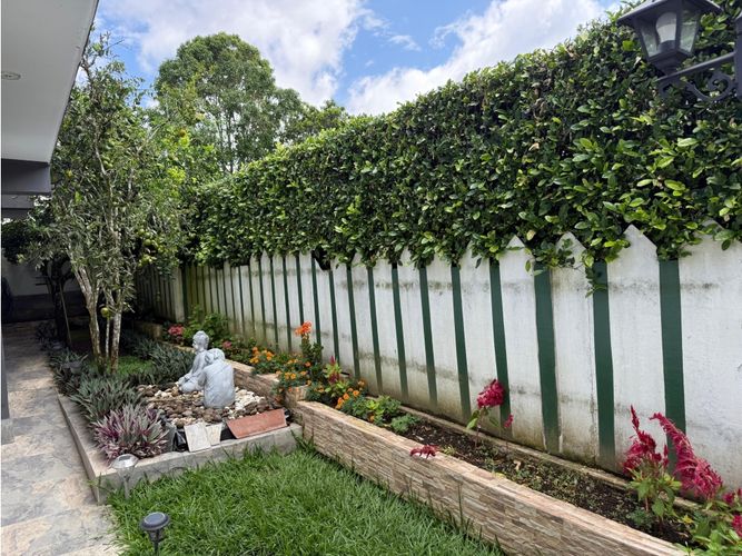 Casa de 3 alcobas en venta en Cerritos, Pereira, 562 m² · foto 16 de 24