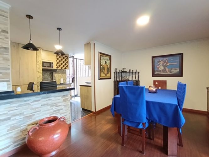 Apartamento de 3 alcobas en venta en Chico Norte, Bogotá, 155 m² · foto 9 de 24
