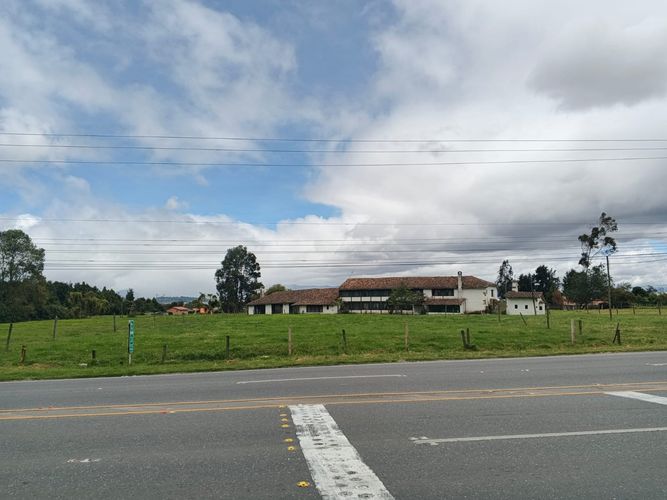 Lote en venta en Siberia, Cota, 23000 m² · foto 4 de 7