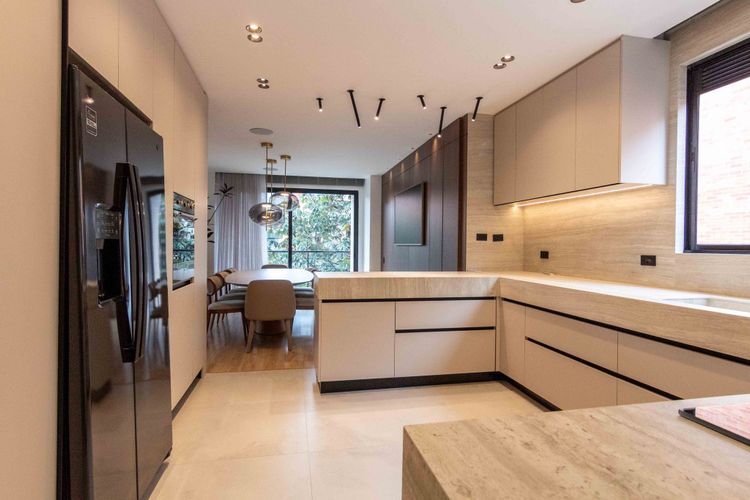 Apartamento de 3 alcobas en venta en Santa Paula, Bogotá, 241 m² · foto 9 de 24