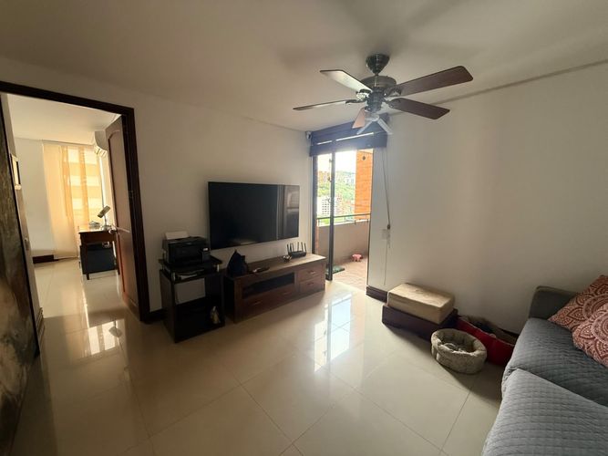 Apartamento de 4 alcobas en venta en Bellavista, Cali, 179 m² · foto 9 de 24