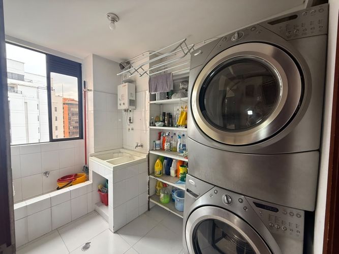 Apartamento de 4 alcobas en venta en Bellavista, Cali, 179 m² · foto 14 de 24