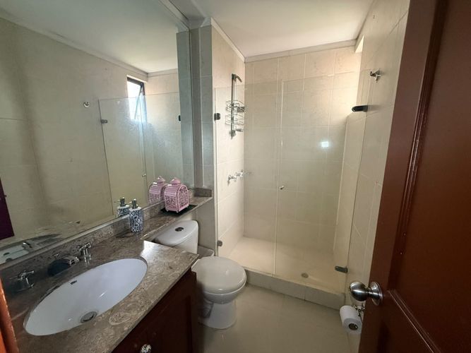 Apartamento de 4 alcobas en venta en Bellavista, Cali, 179 m² · foto 16 de 24