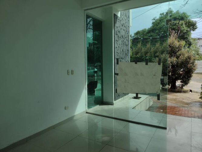 Local en arriendo en Ciudad Jardin, Barranquilla, 16 m² · foto 10 de 11