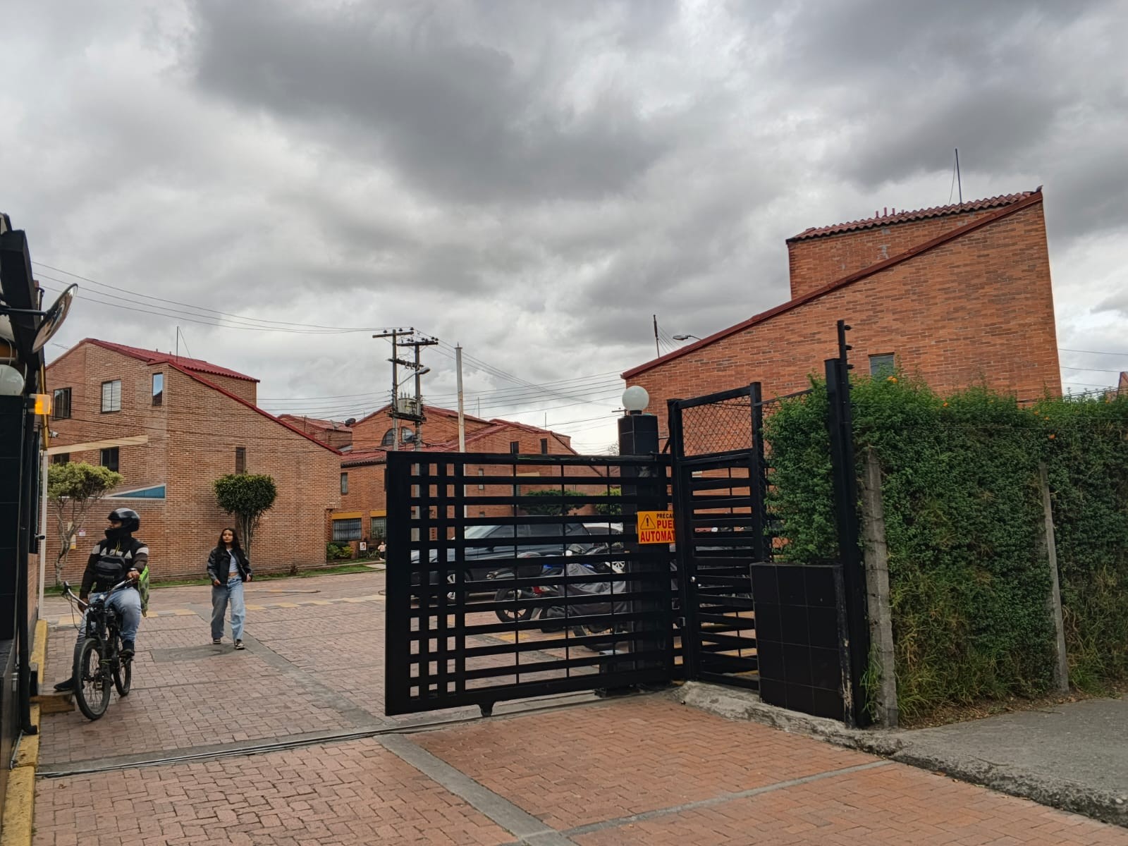 Casa en venta en Cofradia, Bogotá · foto 2 de 14