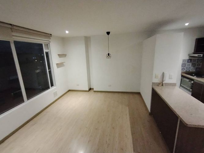 Apartaestudio en venta en Chapinero Alto, Bogotá, 42 m² · foto 7 de 23