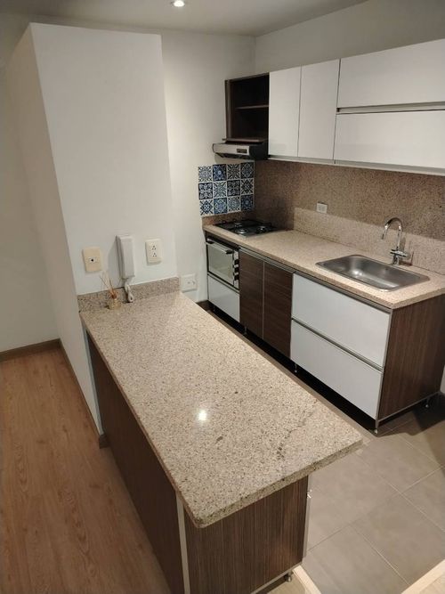 Apartaestudio en venta en Chapinero Alto, Bogotá, 42 m² · foto 10 de 23