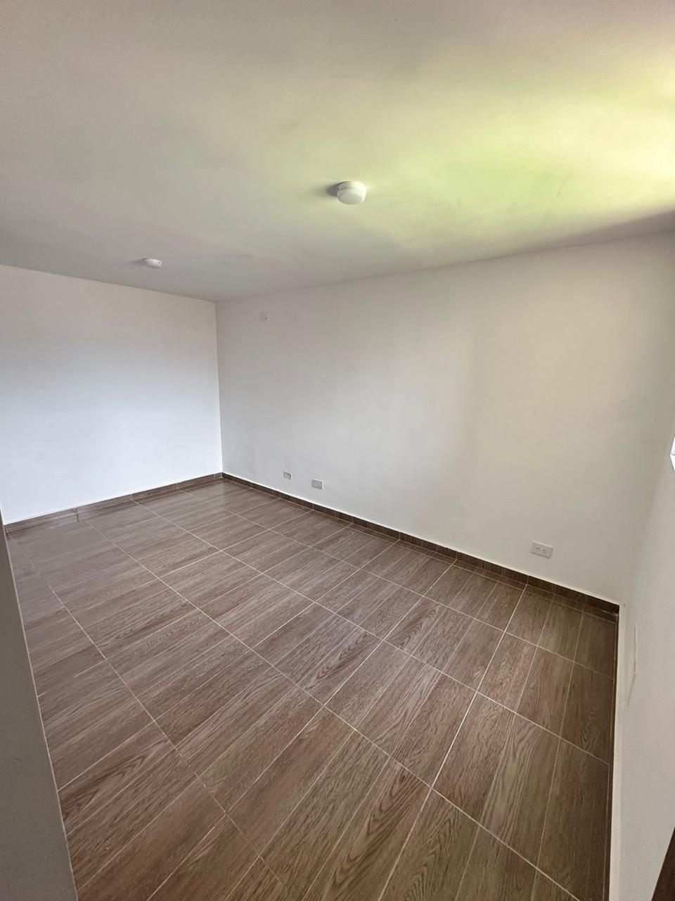 Apartamento en venta en La Prosperidad, Madrid 3