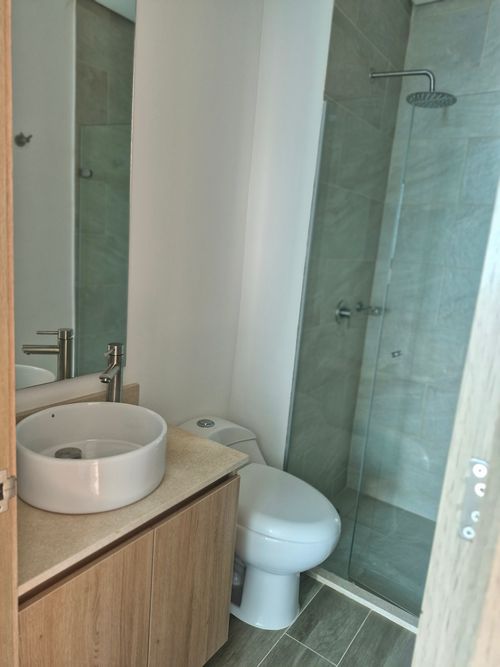 Apartamento de 2 alcobas en venta en Puerto De Oro, Barranquilla, 65 m² · foto 4 de 5
