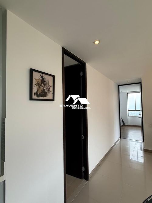 Apartamento de 2 alcobas en arriendo en Altos Del Poblado, Medellín, 72 m² · foto 8 de 15