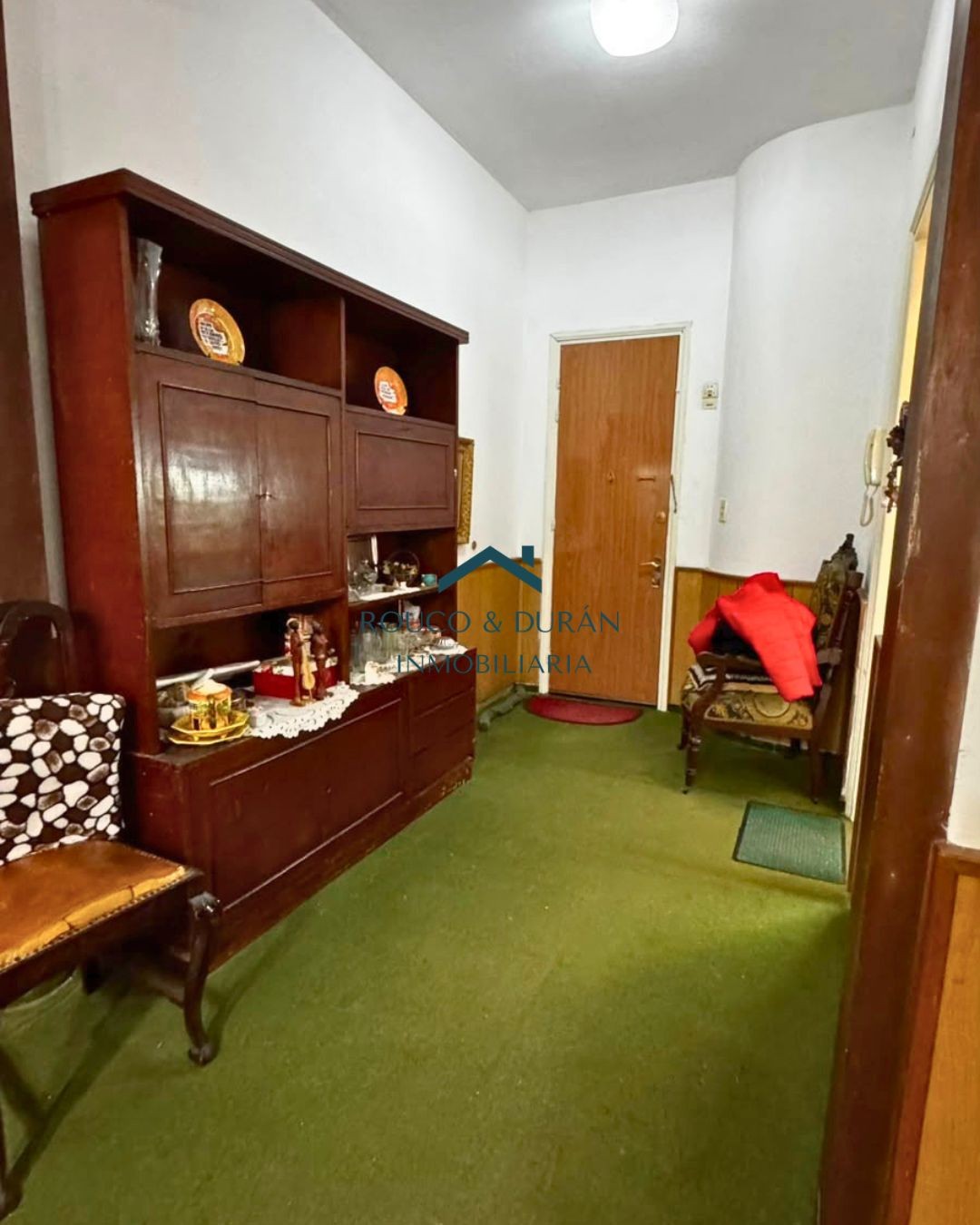 Venta apto en Pocitos. Dos dormitorios, un baño y dos patios. Bajos gastos comunes e impuestos - Bild 5
