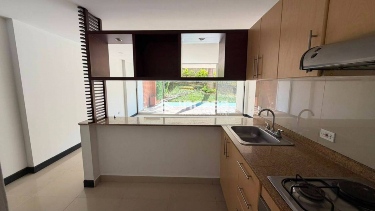 Apartamento en venta en Conjunto residencial cerro cristales, Cali 3
