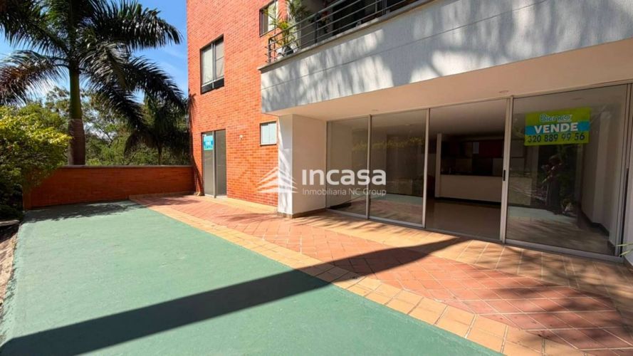 Apartamento de 3 alcobas en venta en Conjunto Residencial Cerro Cristales, Cali, 127 m² · foto 15 de 17