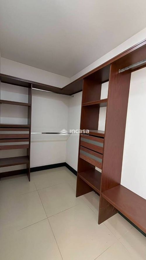 Apartamento de 3 alcobas en venta en Conjunto Residencial Cerro Cristales, Cali, 127 m² · foto 8 de 17