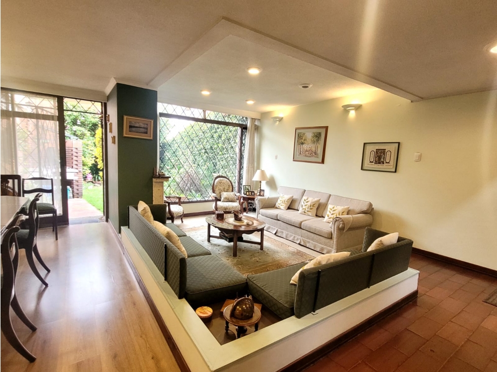 Casa en venta en Pasadena, Bogotá · foto 4 de 24