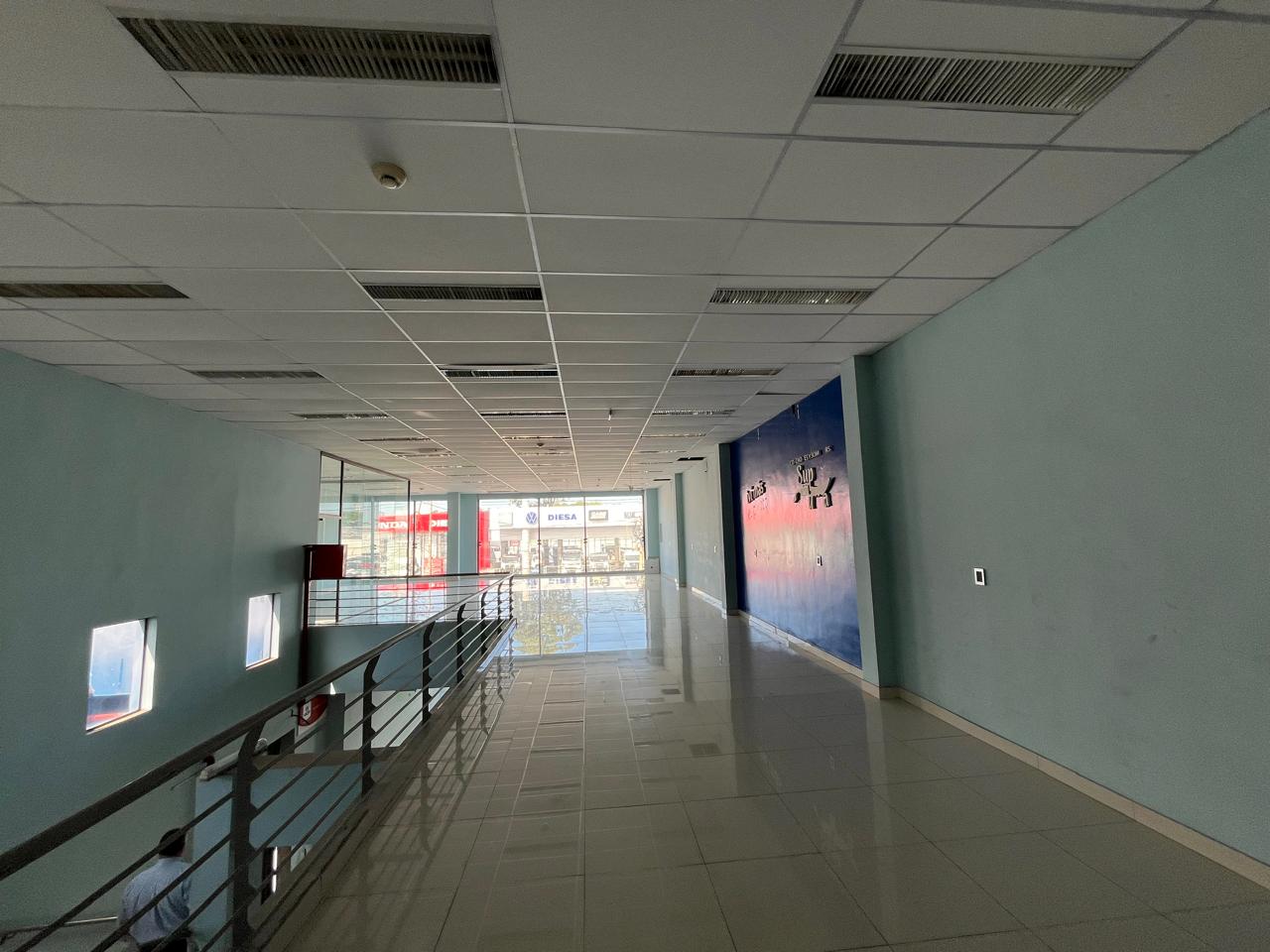 Local comercial en venta en Los Laureles, Asunción — foto 3