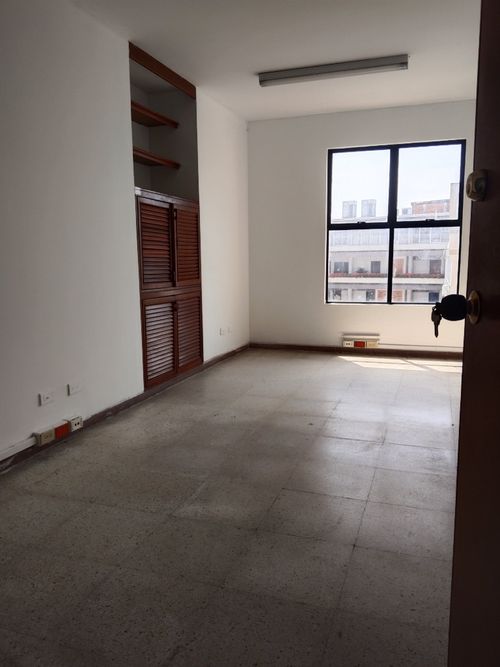 Oficina en arriendo en San Pedro, Cali, 36 m² · foto 13 de 24
