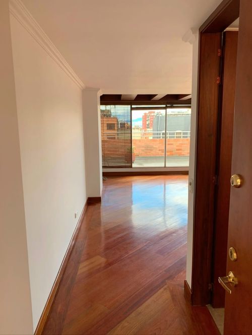 Apartamento de 2 alcobas en venta en Chapinero, Bogotá, 120 m² · foto 3 de 20