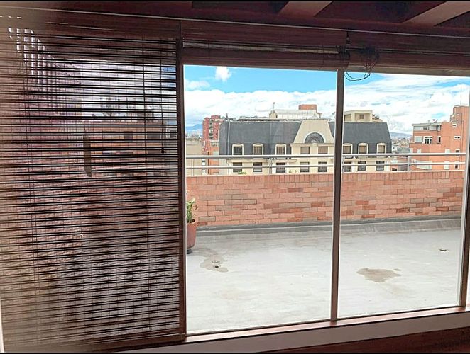 Apartamento de 2 alcobas en venta en Chapinero, Bogotá, 120 m² · foto 2 de 20