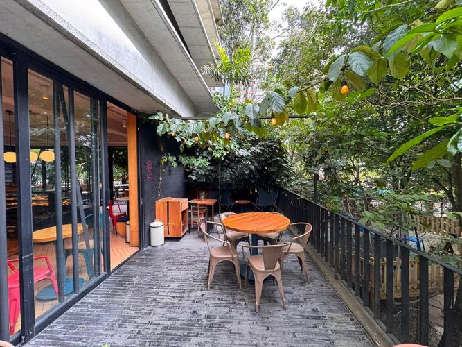 Local en arriendo en Loma Benedictinos, Envigado, 100 m² · foto 5 de 6