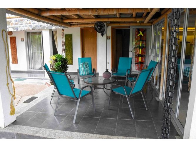 Finca en venta en Via El Eden, Armenia, 2000 m² · foto 2 de 24