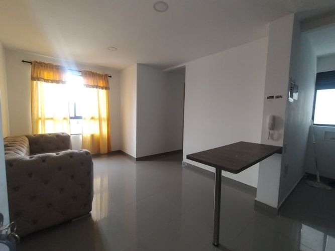 Apartamento de 2 alcobas en venta en Parque Natura, Jamundí, 45 m² · foto 2 de 12