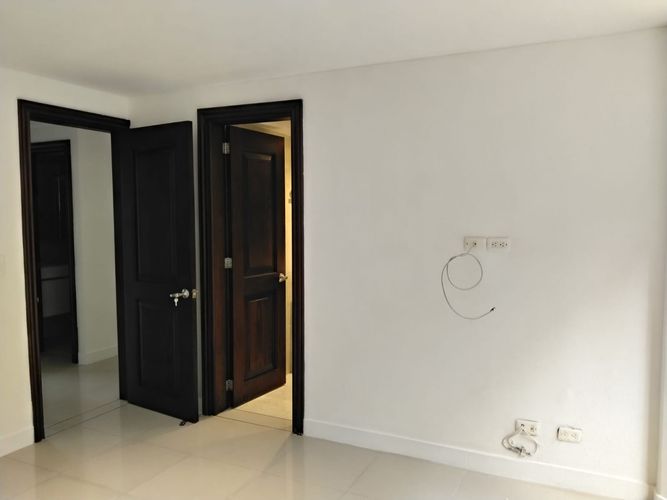 Apartamento de 3 alcobas en venta en El Poblado, Medellín, 137 m² · foto 15 de 18