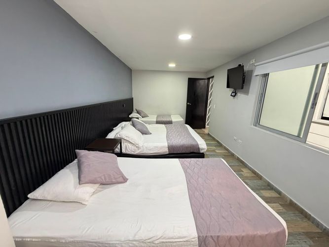 Edificio en venta en Laureles, Medellín, 613 m² · foto 11 de 23