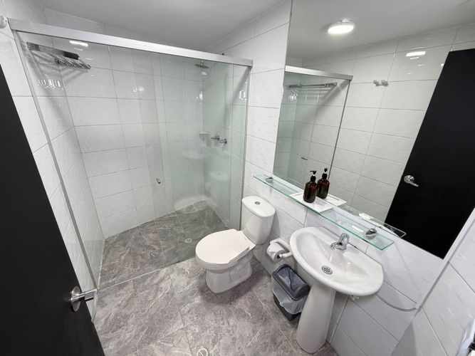 Edificio en venta en Laureles, Medellín, 613 m² · foto 12 de 23