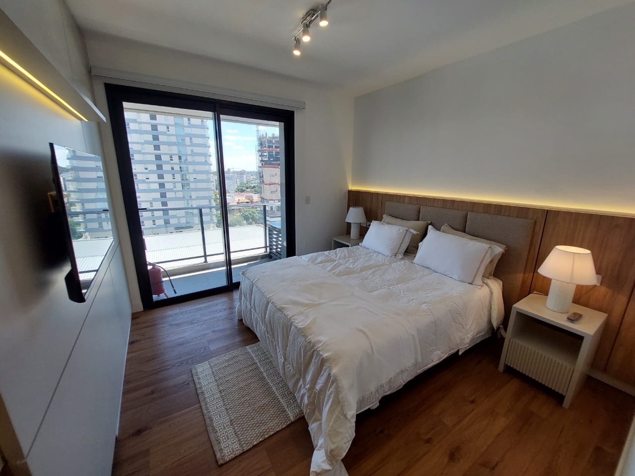 Exclusivo Departamento Amoblado en More del Sol: ¡Listo para Habitar! — foto 3