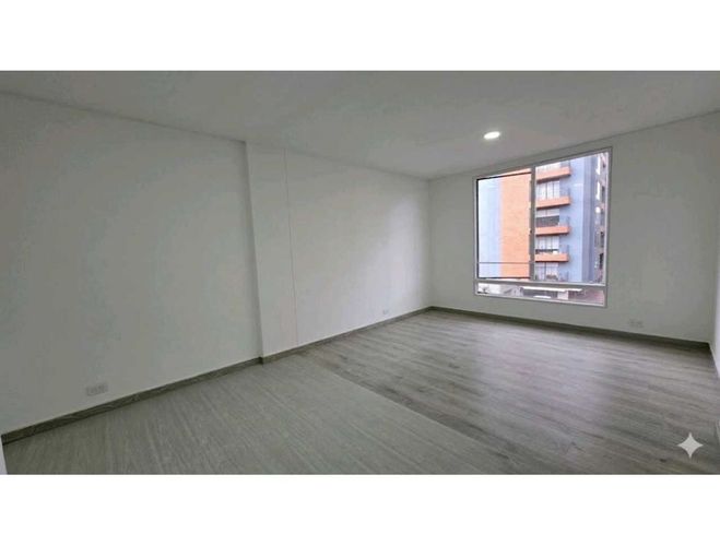 Apartamento de 3 alcobas en venta en Iberia, Bogotá, 65 m² · foto 3 de 14