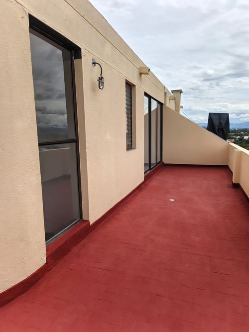 Apartamento de 4 alcobas en venta en Br. La Magdalena, Girardot, 131 m² · foto 9 de 16