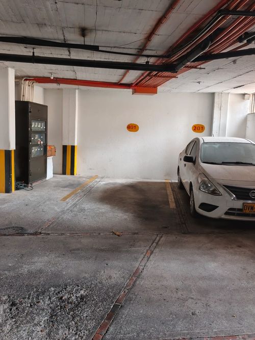 Apartamento de 4 alcobas en venta en Br. La Magdalena, Girardot, 131 m² · foto 16 de 16