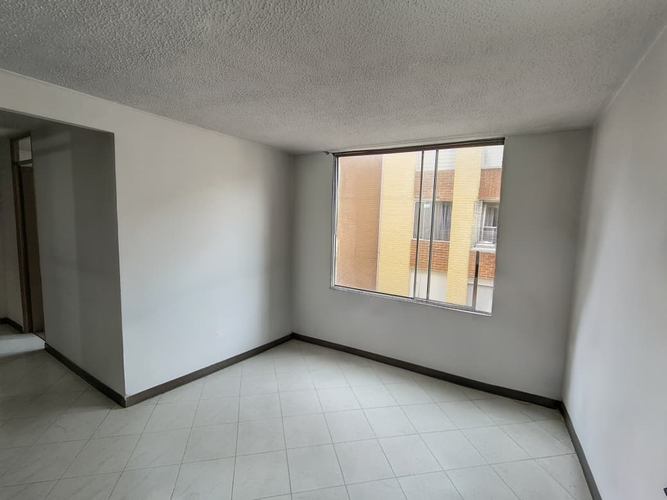Apartamento de 3 alcobas en venta en Soratama, Bogotá, 56 m² · foto 6 de 16
