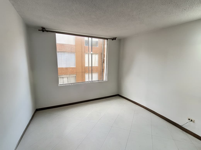 Apartamento de 3 alcobas en venta en Soratama, Bogotá, 56 m² · foto 7 de 16