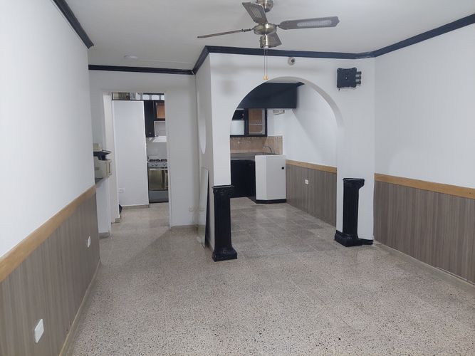 Local en arriendo en Simon Bolivar, Medellín, 50 m² · foto 4 de 13