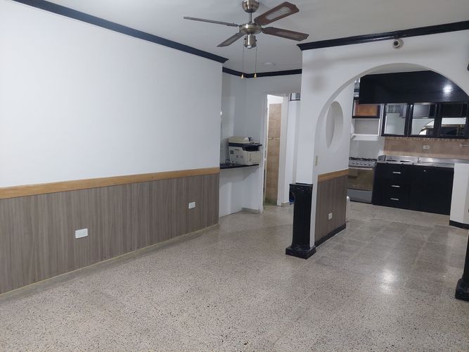 Local en arriendo en Simon Bolivar, Medellín, 50 m² · foto 5 de 13