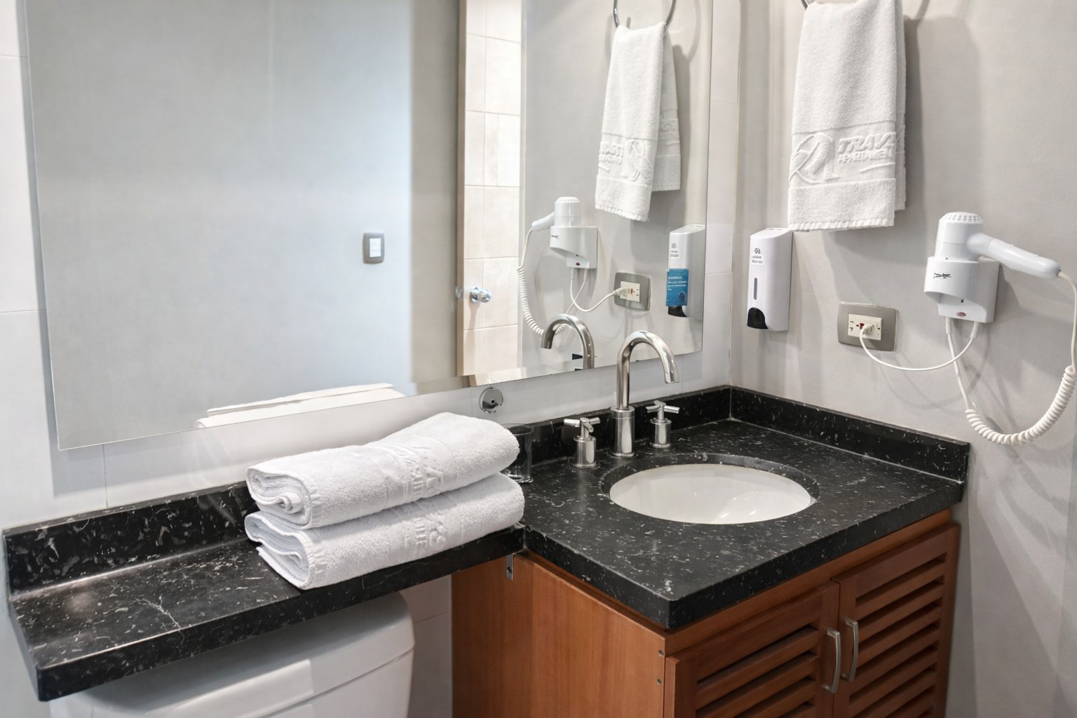 Apartamento en venta en Santa Barbara Oriental, Bogotá · foto 10 de 11