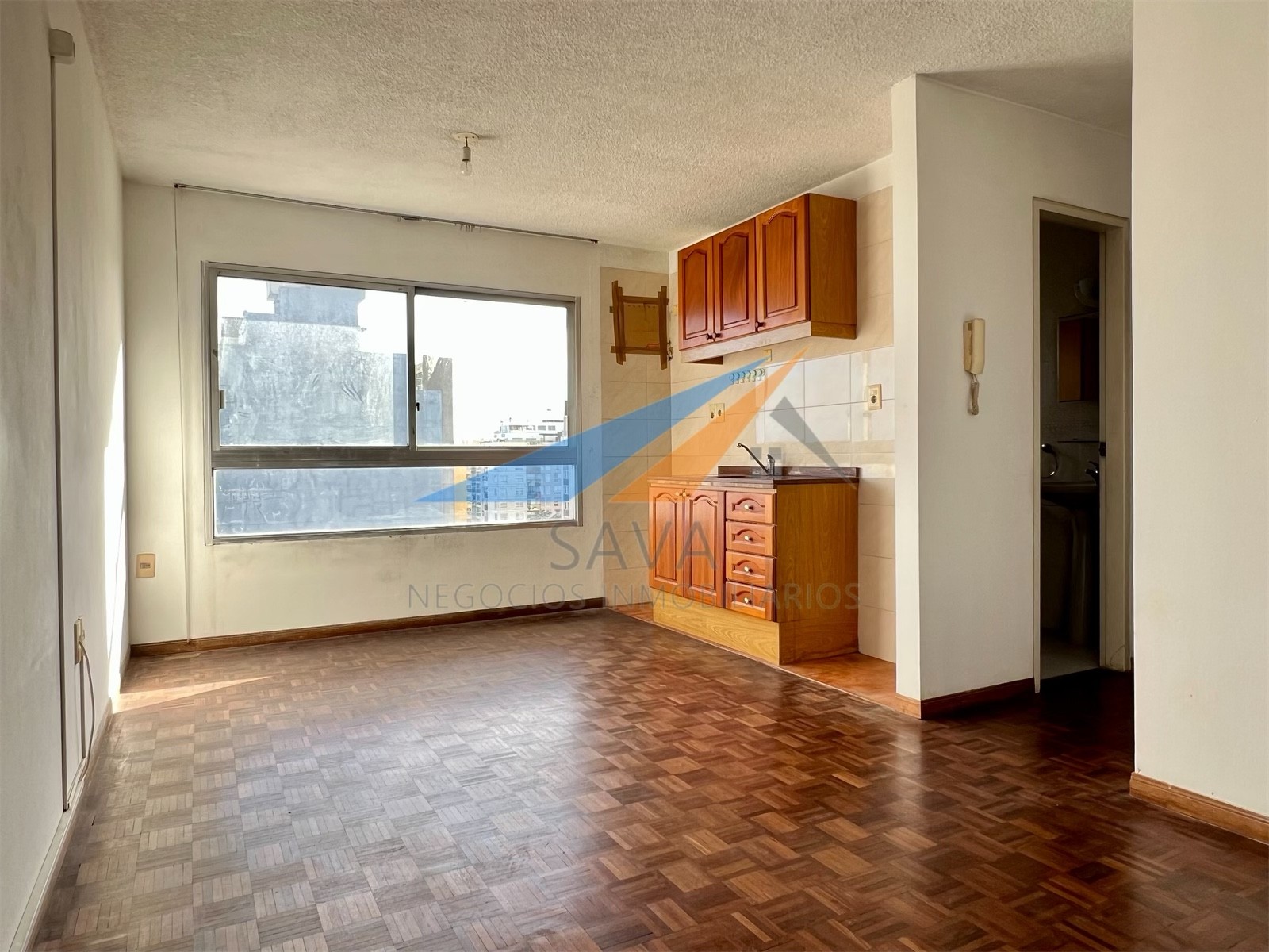 Alquiler Apartamento 1 Dormitorio en Pocitos Nuevo. Piso Alto! Excelente Ubicación! Garage Opcional! · Foto 3