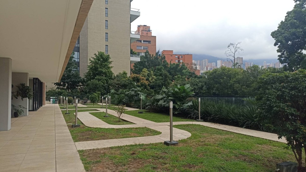 Apartamento en venta en Lalinde, Medellín · foto 19 de 24