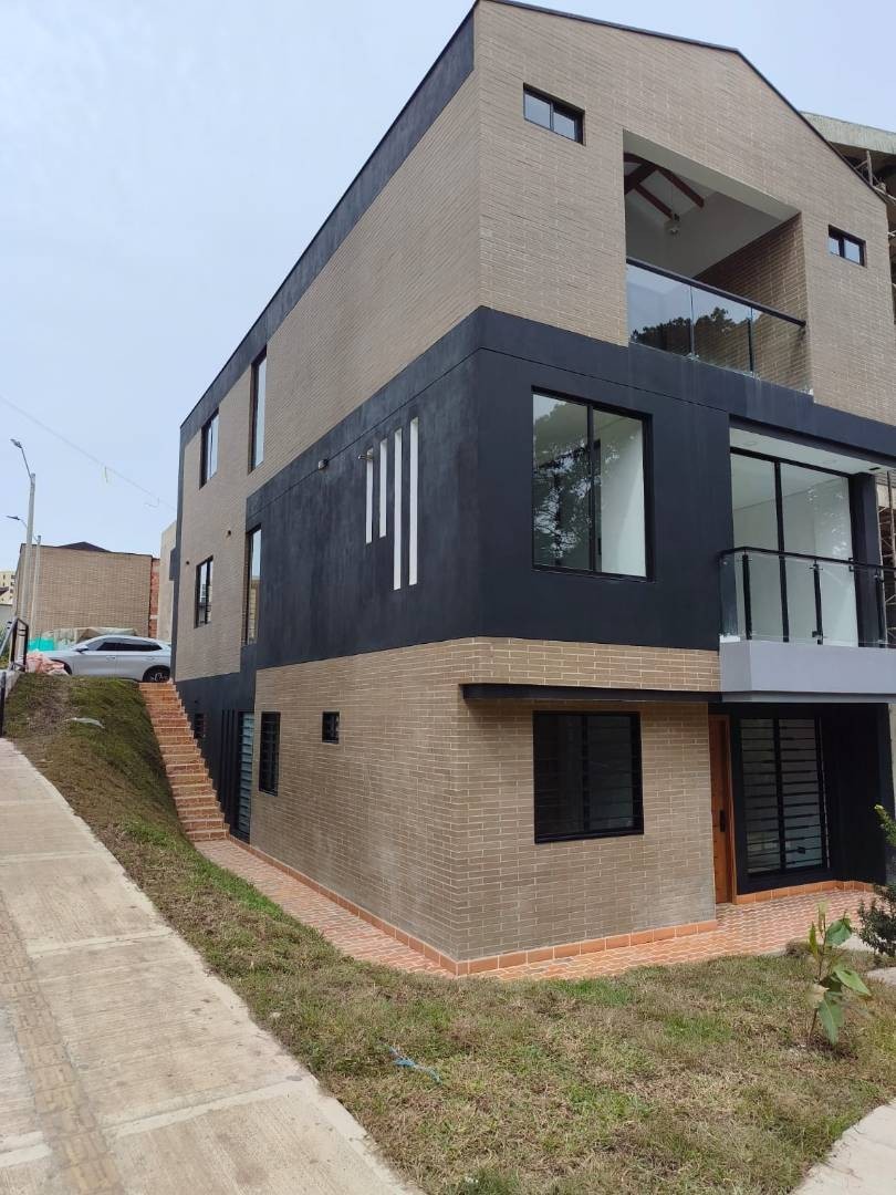 Apartamento en arriendo en Llano Grande, Rionegro · foto 9 de 15