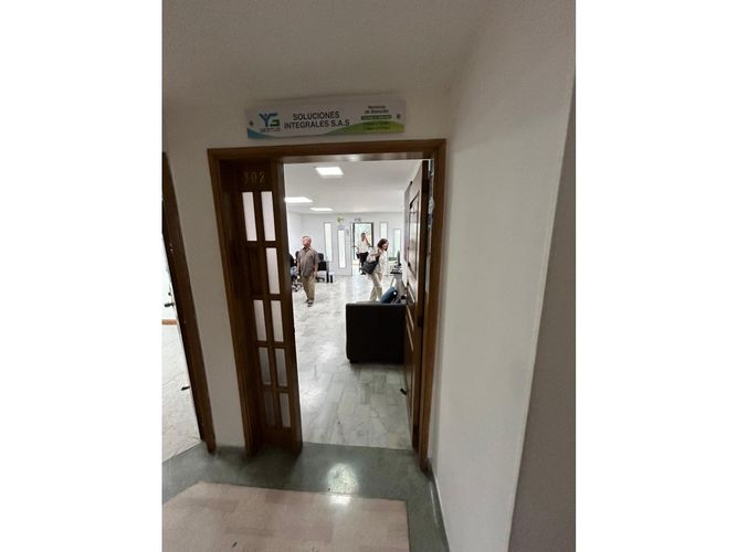 Oficina en venta en Sector Lago Uribe, Pereira, 53 m² · foto 3 de 14