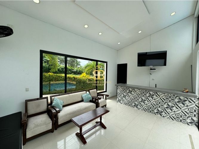 Casa de 3 alcobas en venta en Las Varas, Ricaurte, 350 m² · foto 12 de 24