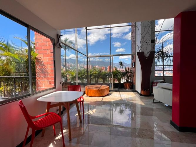 Apartamento de 1 alcoba en arriendo en El Poblado, Medellín, 170 m² · foto 9 de 13