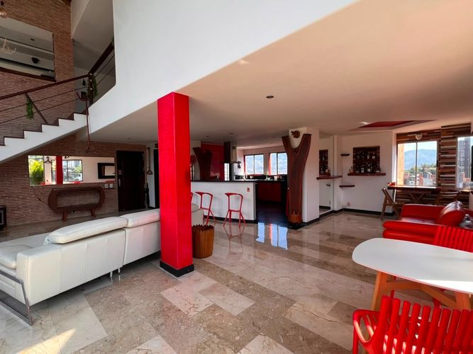 Apartamento de 1 alcoba en arriendo en El Poblado, Medellín, 170 m² · foto 3 de 13