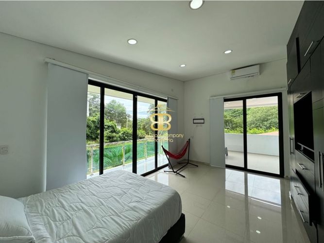 Casa de 3 alcobas en venta en Las Varas, Ricaurte, 350 m² · foto 20 de 24